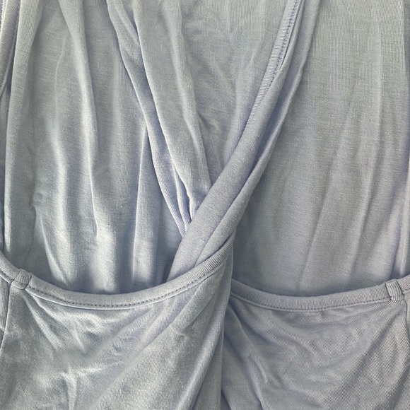 Light purple twisted back Athleta Top XS - Picture 7 of 10
